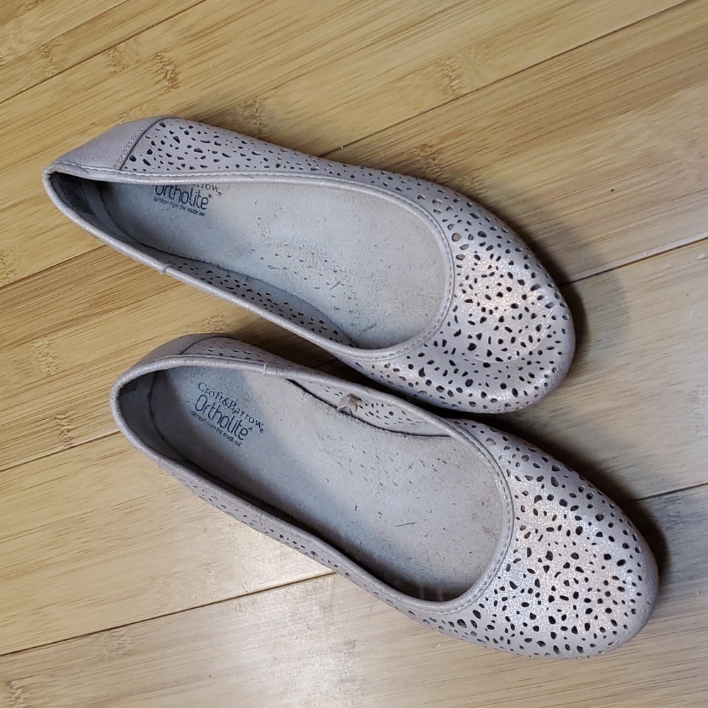 Womens orthotic flats